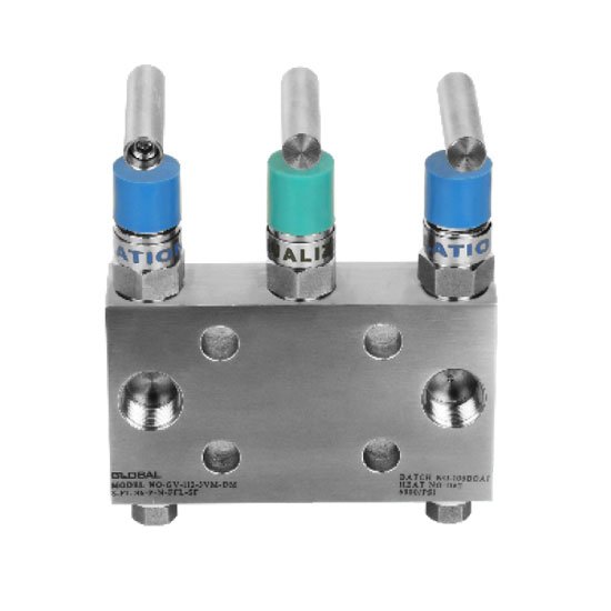 Three Valve Manifold Bar Type Direct Mount (Pipe x Pipe)